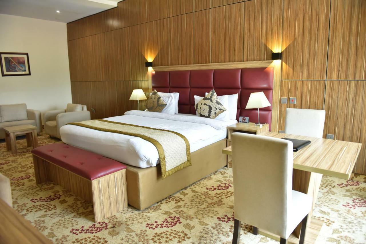 Best Western Plus Enugu Exterior photo